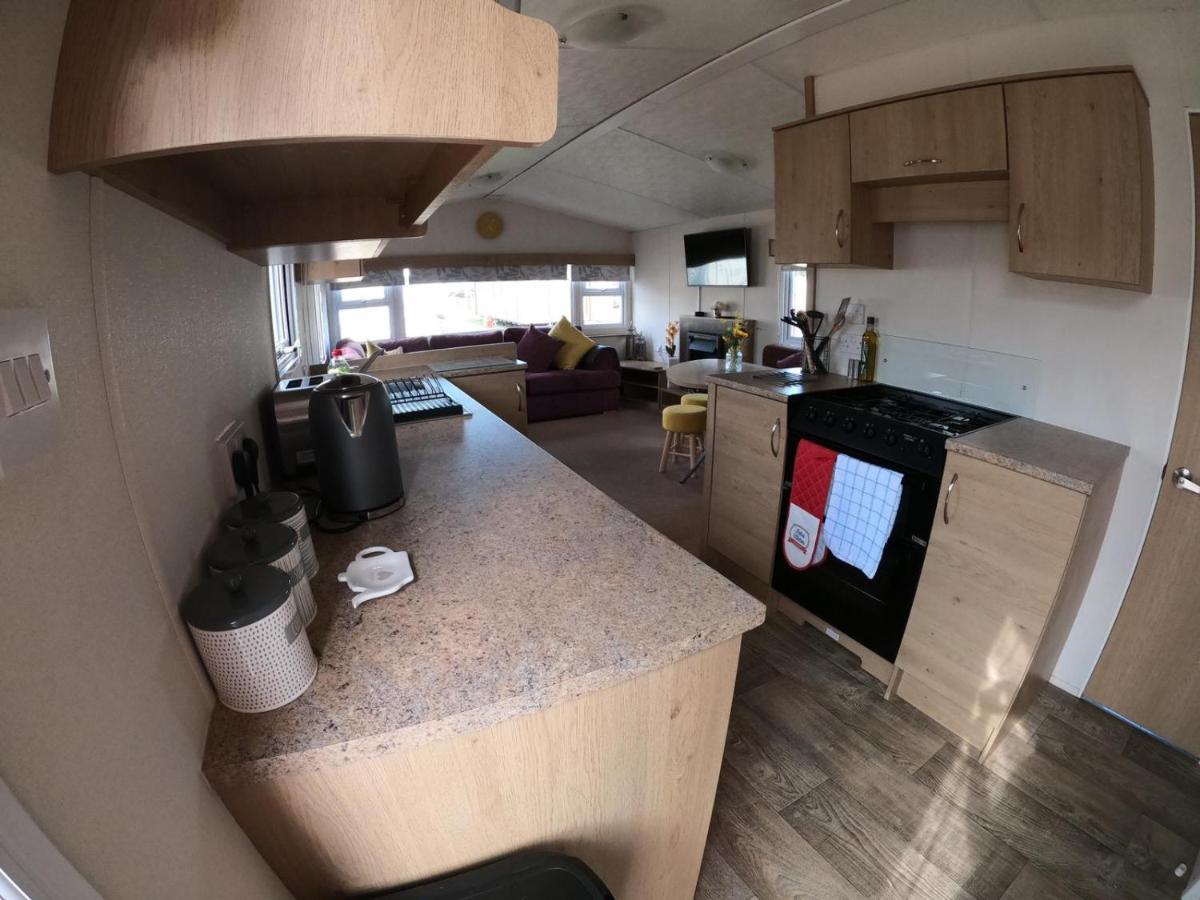 Tattershall Lakes - Hot Tub Breaks Exterior foto