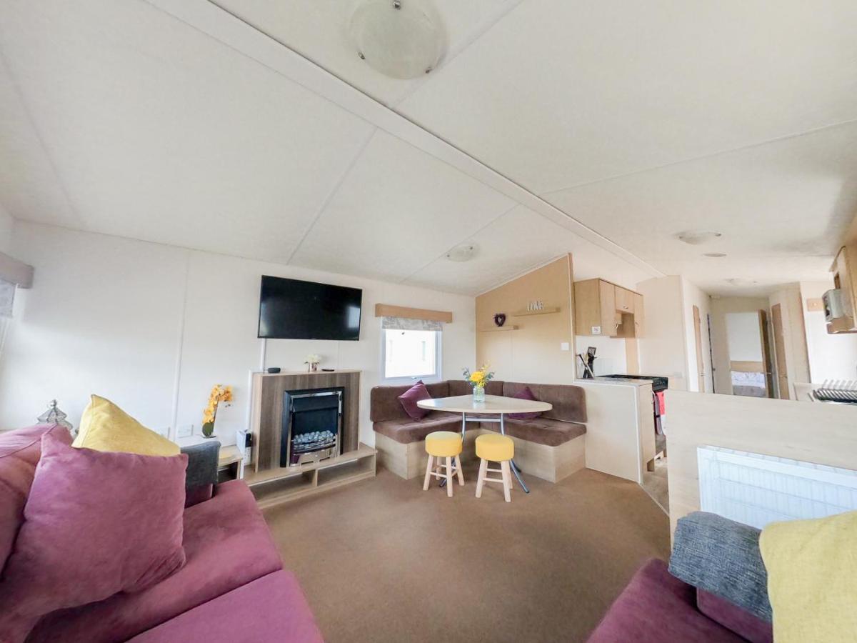 Tattershall Lakes - Hot Tub Breaks Exterior foto