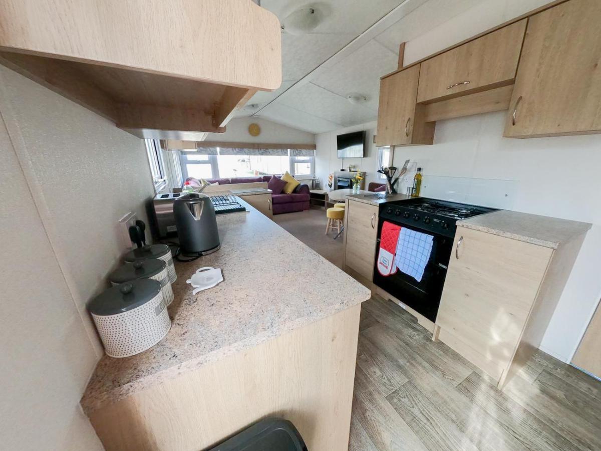 Tattershall Lakes - Hot Tub Breaks Exterior foto